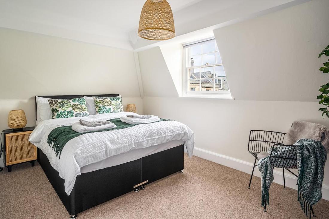 Beautiful Character 3 Bed City Centre Apartment Bath Exterior photo