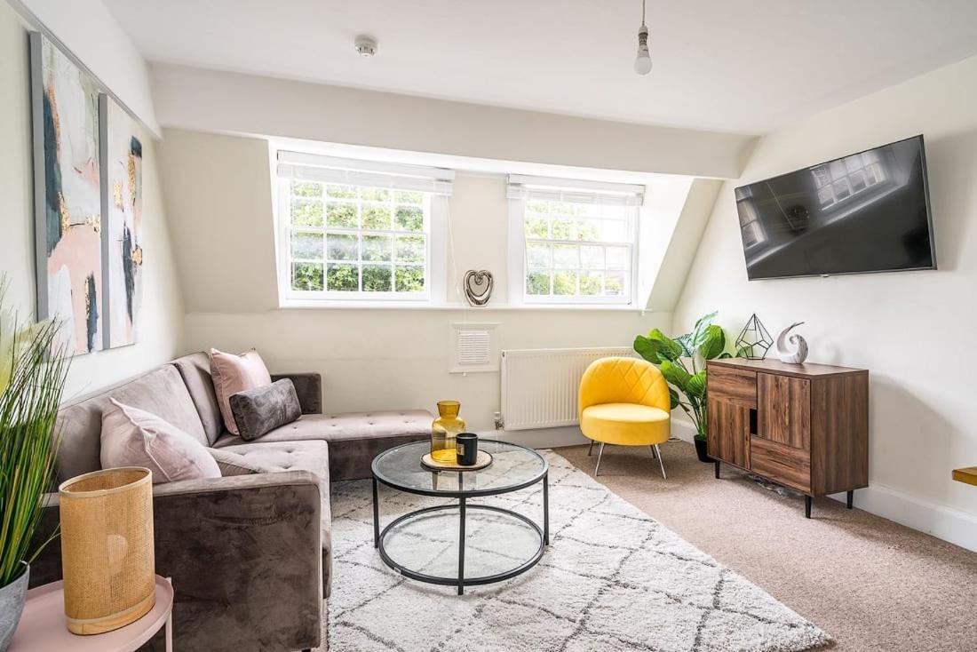 Beautiful Character 3 Bed City Centre Apartment Bath Exterior photo